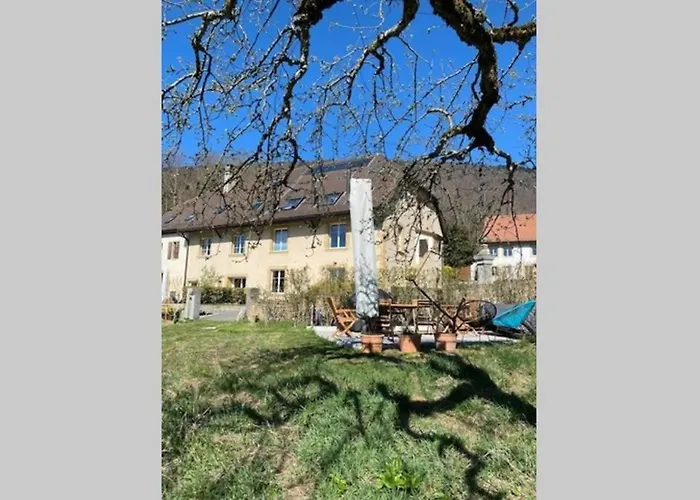 Voeens, St-Blaise, Logement Entier - 2 Chambres