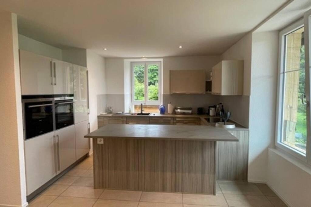 Voeens, St-blaise, Entier - 2 Apartment Marin